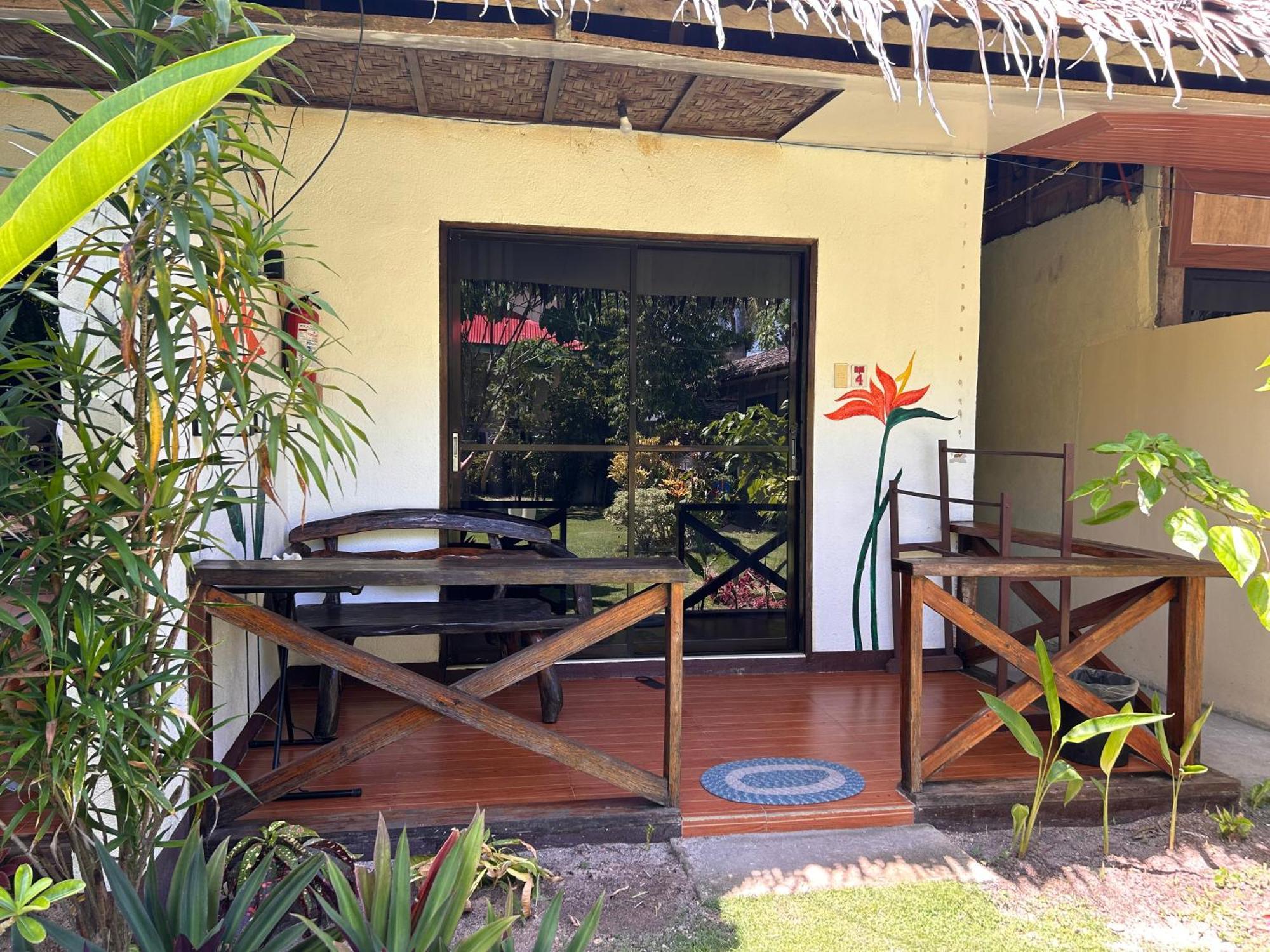 Road Garden Villa General Luna  Luaran gambar